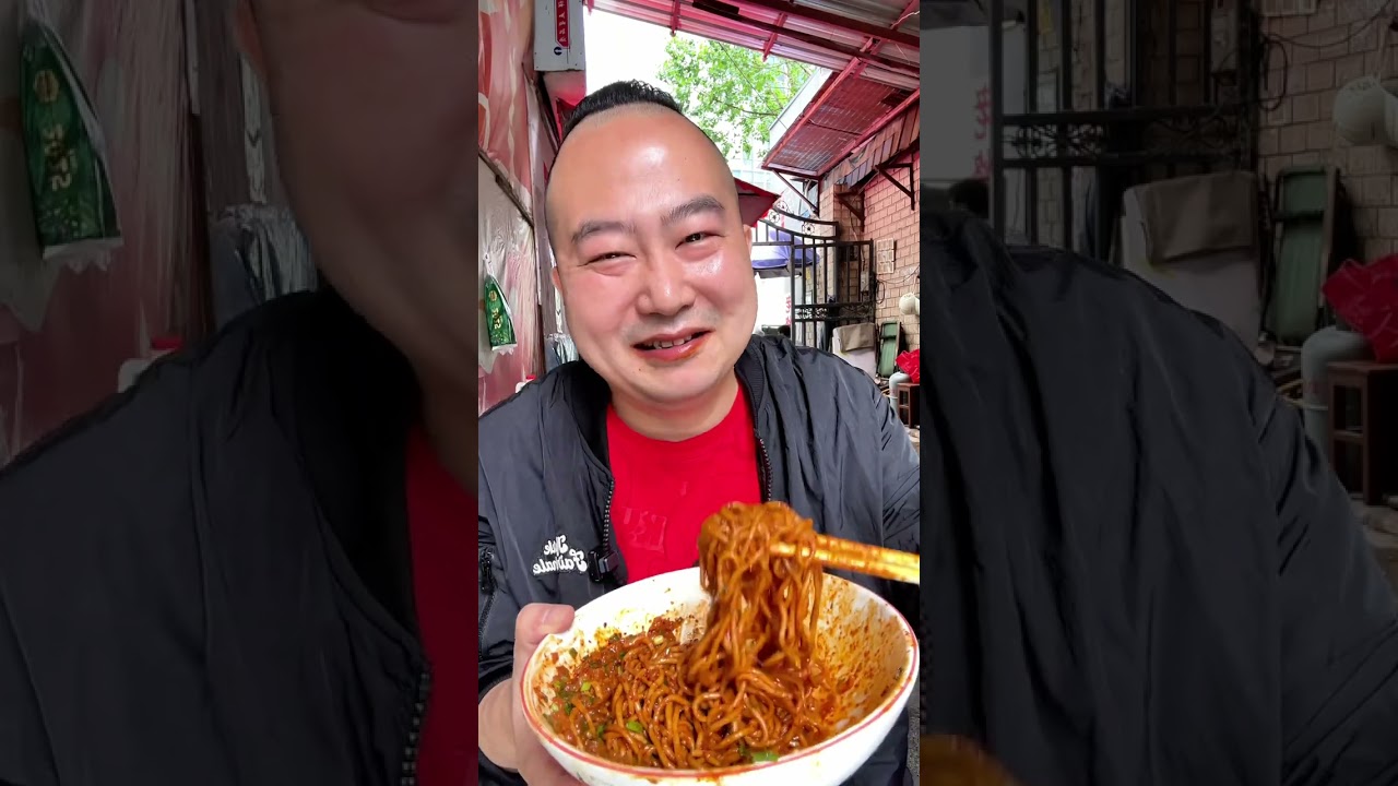 街头巷尾，热干面的市井诱惑#好好吃饭大赛 #夏天该有的样子 #打卡街边美食 #人间烟火 #热干面