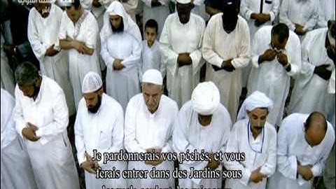 الشيخ أحمد بن حميد يعود لأداءه الحجازي الجميل أول سورة المائدة  ليلة 6 رمضان 1437 هـ