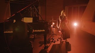 Video voorbeeld van "Aimer 「悲しみの向こう側」Studio Live for the 9th Anniversary"