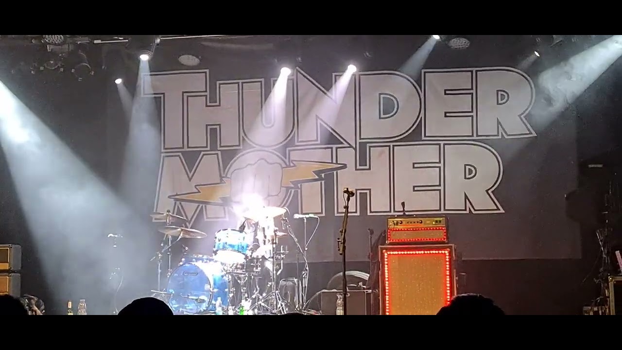 Thundermother Drum solo Joan Massing Kaiserslautern Kammgarn 27.05.2023