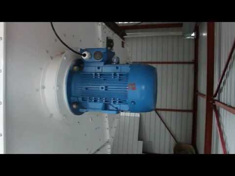 Работа зерноочистительной машины