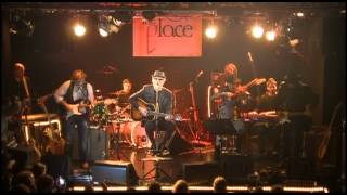 Pubs & Clubs Live at The Place - Il Panorama di Betlemme chords