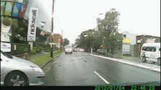 Idiot driver in Sydney