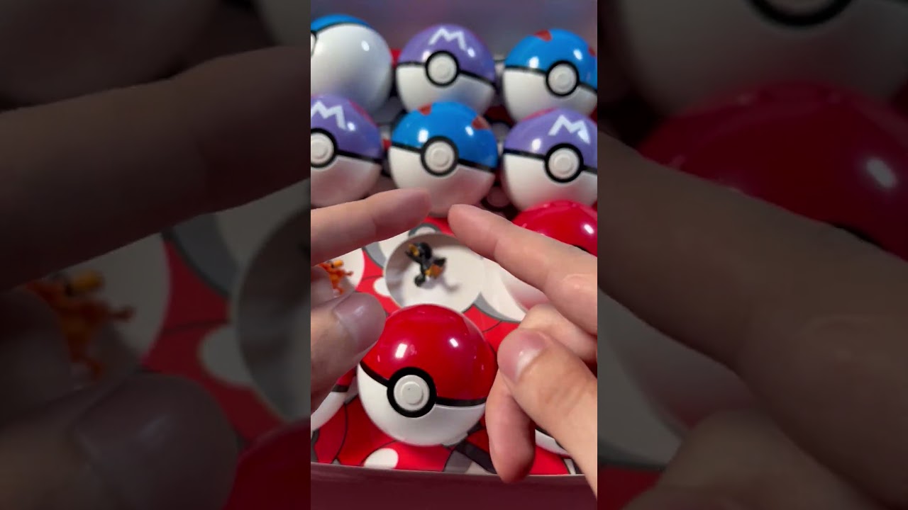 BUSCANDO a PIKACHU en POKÉ BALLS MISTERIOSAS