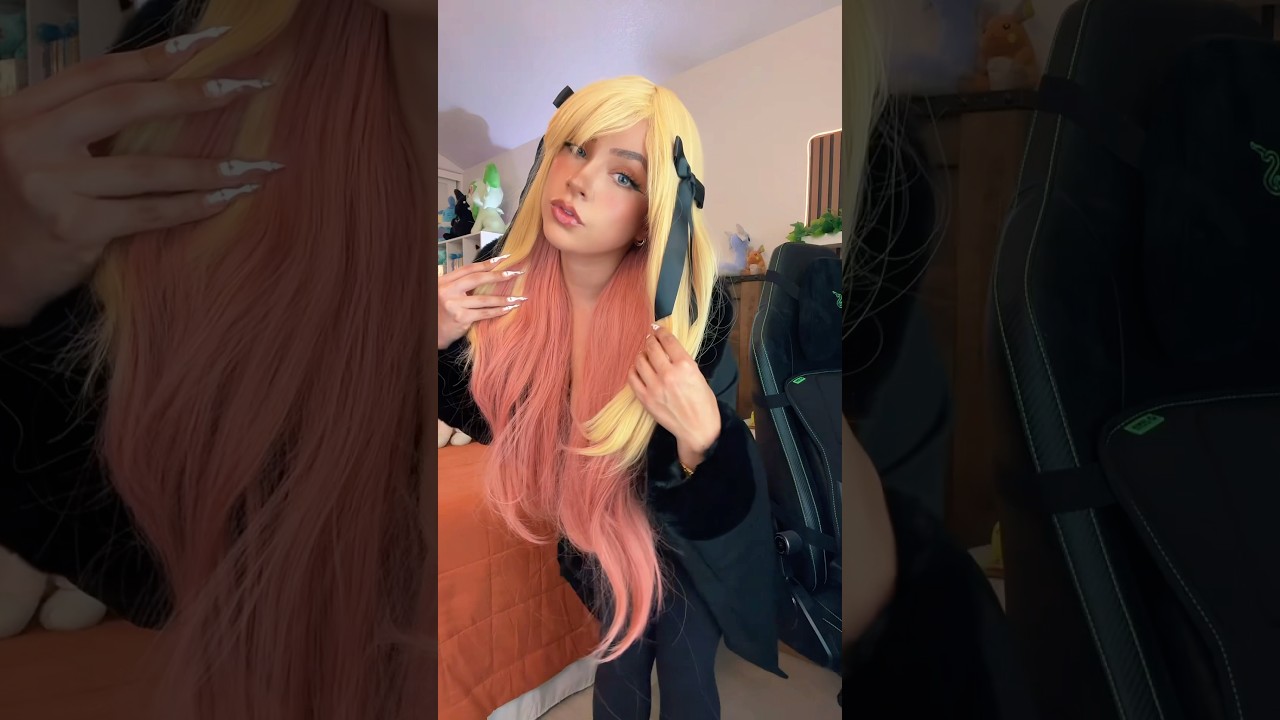 My actual Halloween costume: Sinnoh Champ Cynthia 