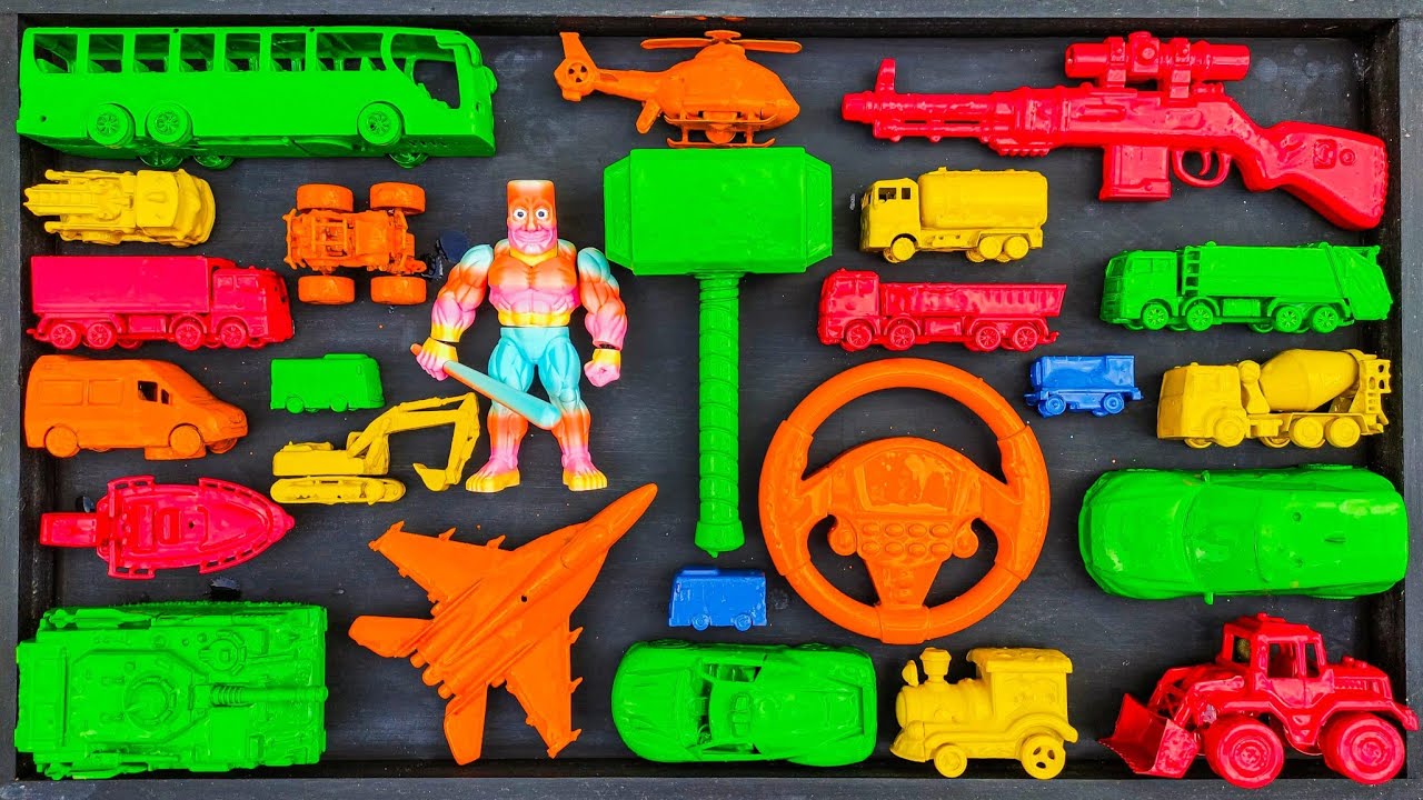 Membersihkan Mainan Mobil Balap, Truk Molen, Kereta Api, Excavator, Tank Baja, Speed Boat, Pesawat.