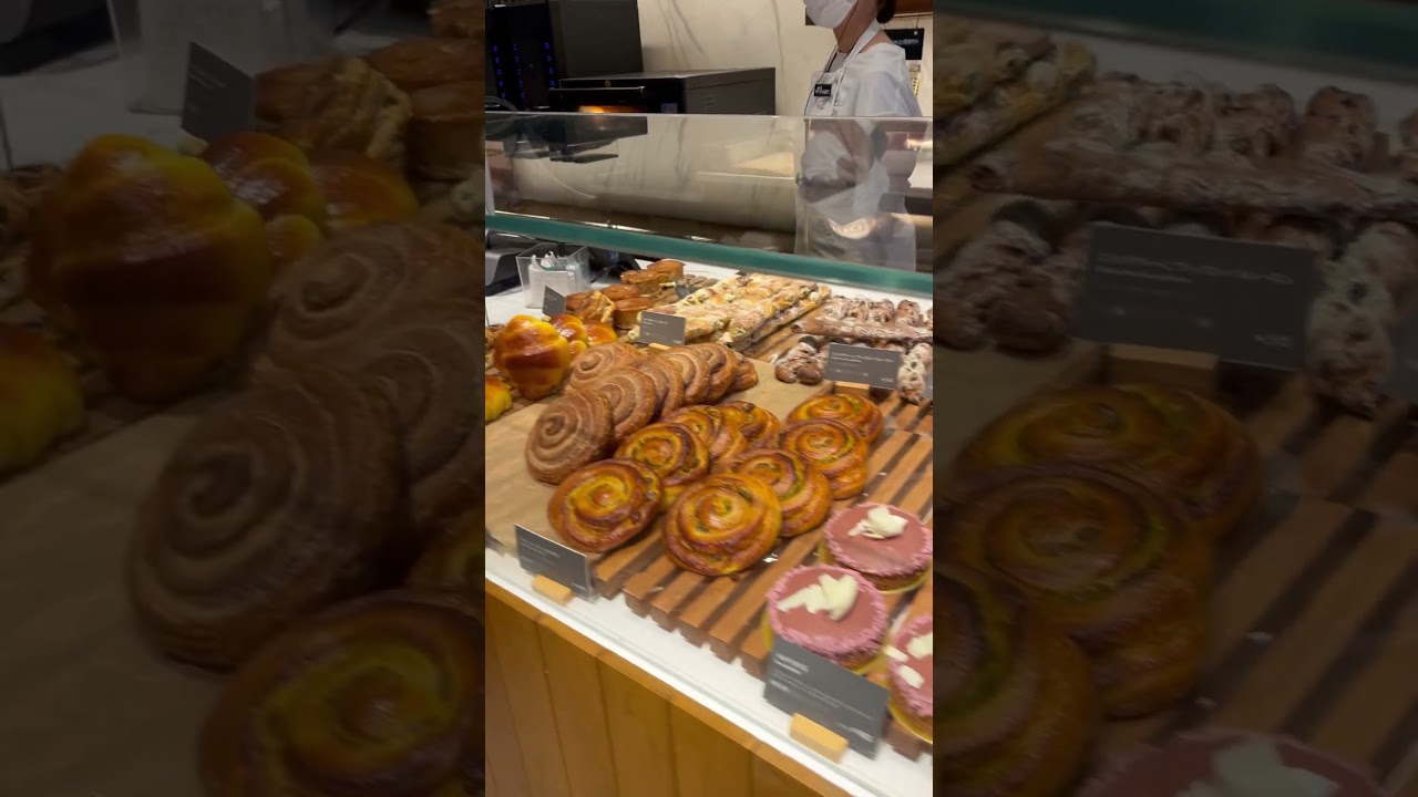 Starbucks reserve in Ginza, Tokyo .. their Foccacia is so delicious 