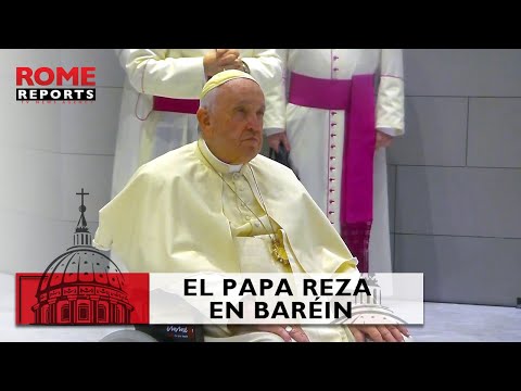 El Papa Francisco reza en Baréin ante la imagen de Nuestra Señora de Arabia