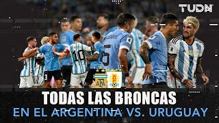 ¡NO SE QUIEREN! ¡Las broncas en la cancha entre ARGENTINOS Y URUGUAYOS! | TUDN