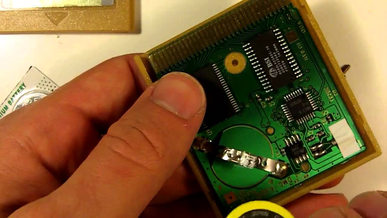 What Size Battery fits a Gameboy Cartridge 