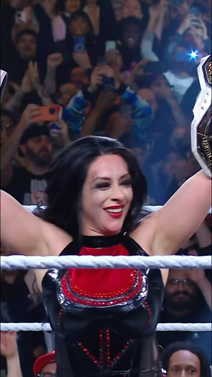 Stephanie Vaquer is a DOUBLE CHAMPION!!! ?? #WWERoadblock