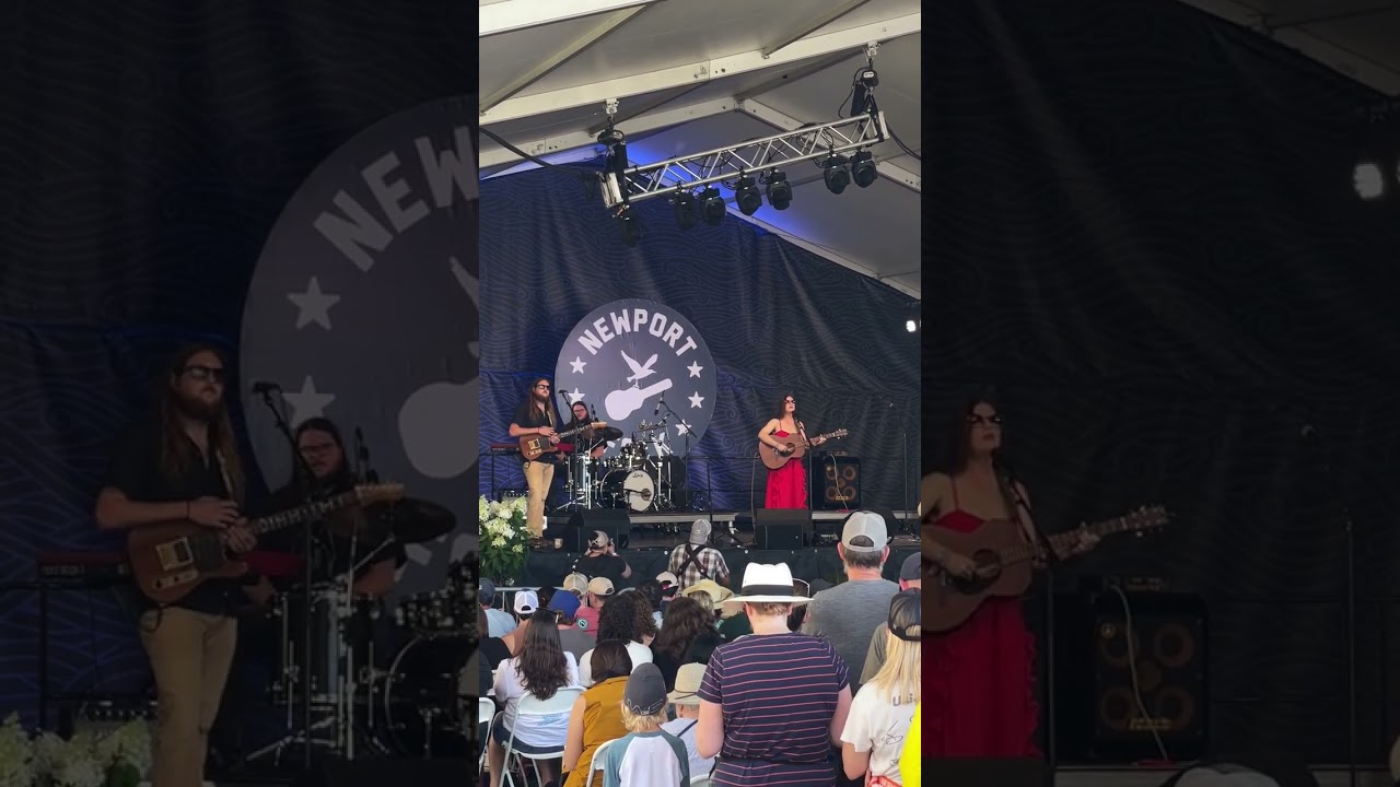 Senora May "Intertwine" Intro Live at Newport Folk Festival 2023
