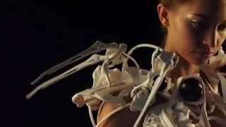 Amazing Tech Clothing That Protects Your Personal Space