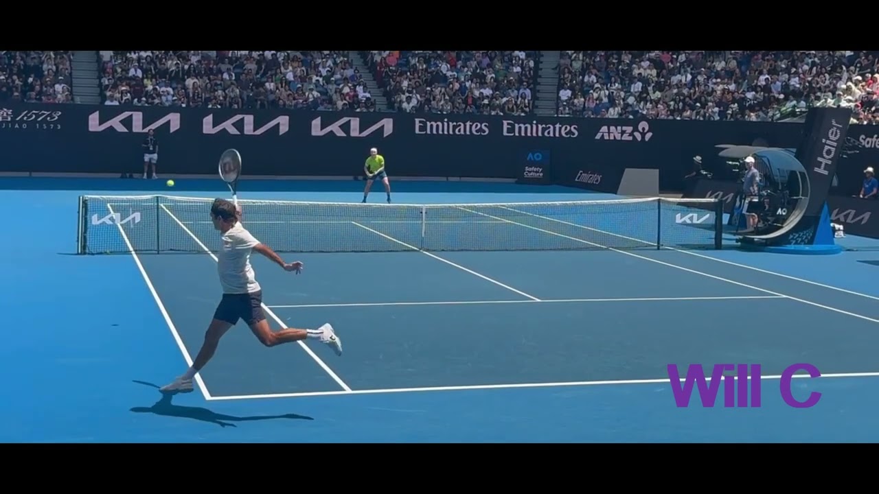 [Court Level HQ] Roger Federer hitting with Casper Ruud at AO 2026