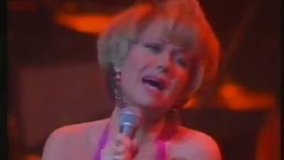 Video thumbnail of "Elaine Paige - Another Suitcase in Another Hall (live)"