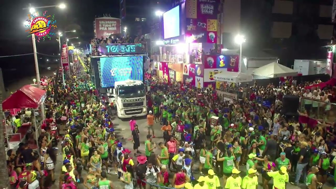 Bloco Fissura com Tomate no Carnaval de Salvador 2026 ( Sexta - feira )