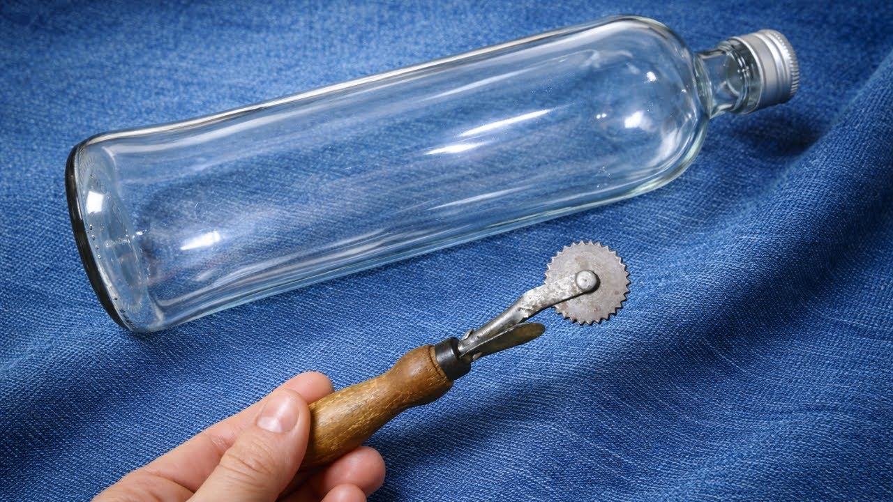 Tem GARRAFA de VIDRO em casa? NÃO JOGUE FORA! Veja essa transformação INCRÍVEL! 😱✨