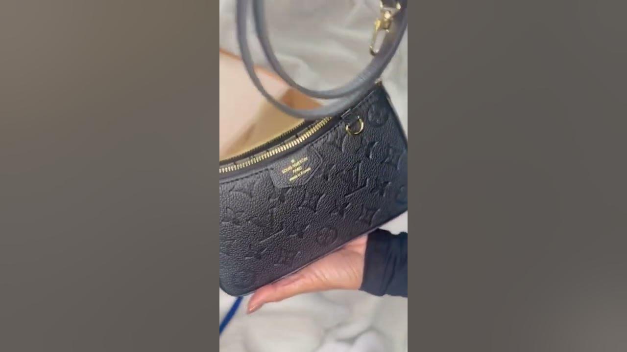 unboxing my easy pouch on strap in turtledove ✨ #louisvuitton #unboxin, Easy  Pouch On Strap Louis Vuitton