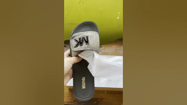 Michael Kors Glitter Slide