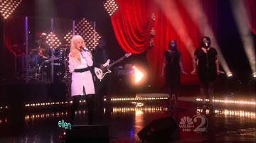 Christina Aguilera - Something