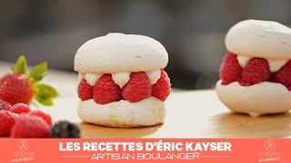 Simple et sublime, la recette de la meringue, chantilly-mascarpone et fruits rouges par Éric Kayser