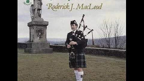 Pipers of Distinction - Roderick J.  MacLeod -1993