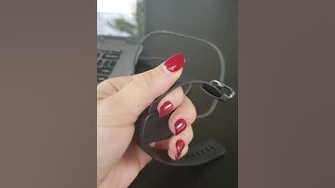 Fit bit charge 3 sad face and not able to restart