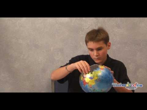 Ravensburger Children's Globe with Light 3D Puzzle Set