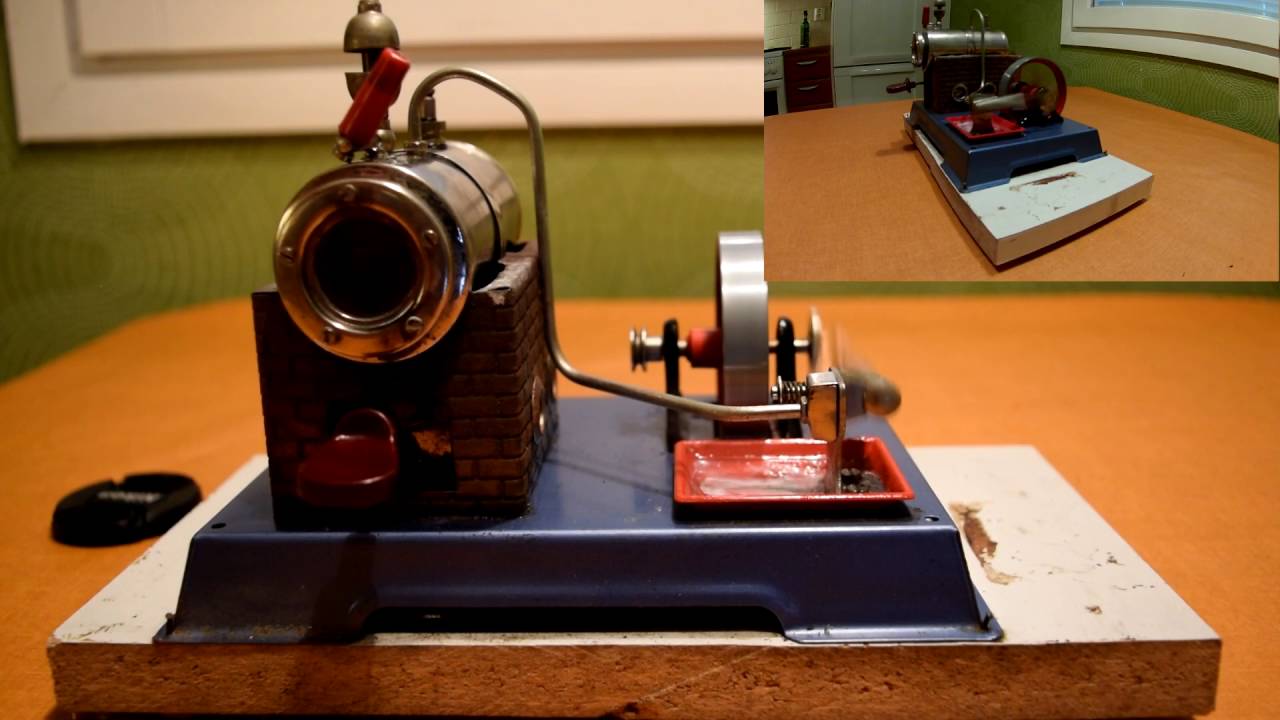 Steam Engine Wilesco D6 Over 20 Years Old - YouTube