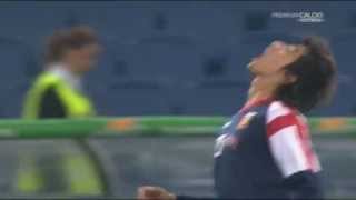 Mattia Perin Palleggia Con Chewing Gum Genoaroma