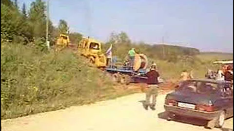 Transsyberia, Russian Cable Layer destroys road and proceeds