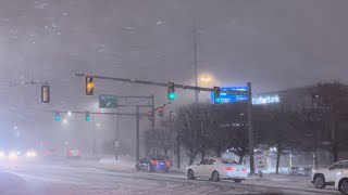 Heavy/ Briefly Intense Lake Effect Snow Cuyahoga County, Ohio (12-18-23)