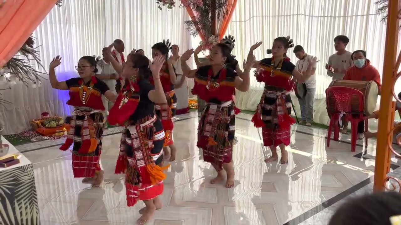 KABUI NAGA DANCE