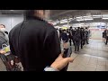 鞄を盾にしスマホを一瞬差し向けた盗○の疑惑がある、出勤前(おそらく)の男性 #注意喚起