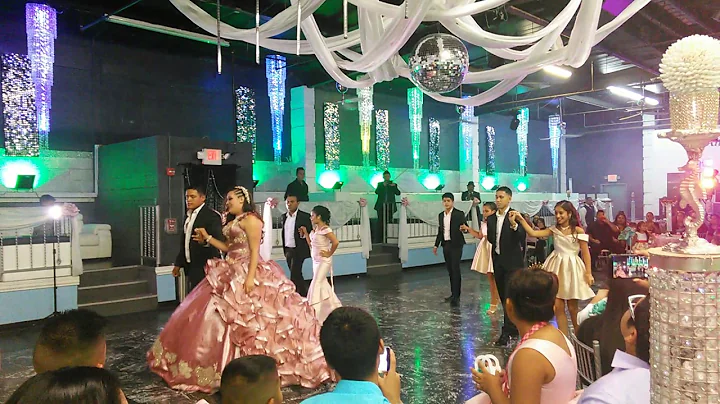 XV Julie.longoria VALS