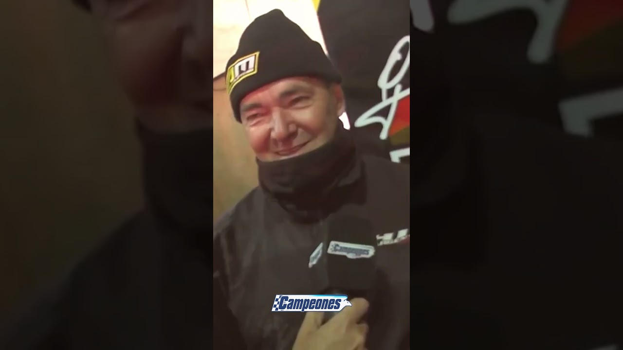 LOS GUANTES CAMPEONES VOLVIERON A LOS MARTÍNEZ 