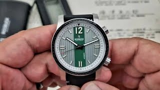 Roebuck Diviso(Divide)-Green/Grey sports watch