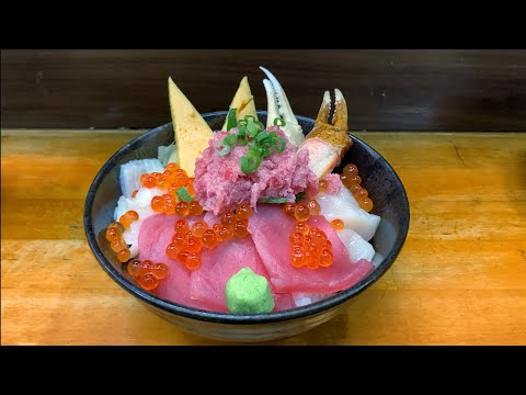 Japanese Street Food in TSUKIJI Market | Tokyo Japan