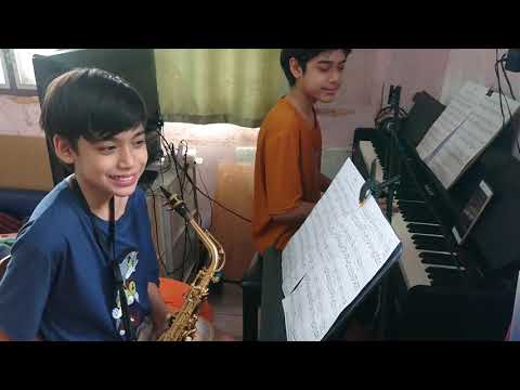 อิ่มอุ่น​ Piano​ vs​ Saxophone​ บทเพลงสำหรับวันแม่