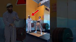 first time deadlifting 😲 220 Kg impossible #anatoly #athletes #lifter #fyp #gymmusic #workout #yt