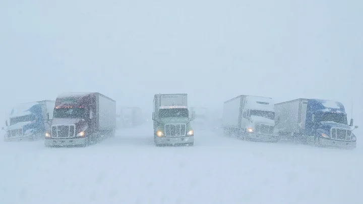 Incredible Blizzard! Trucks Covered in Snowfall Trapped Dozens of Drivers in Vivian, South Dakota