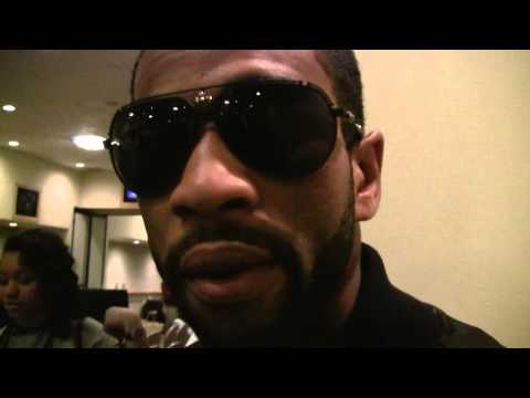 Amir Khan Vs Lamont Peterson - Who Wins?