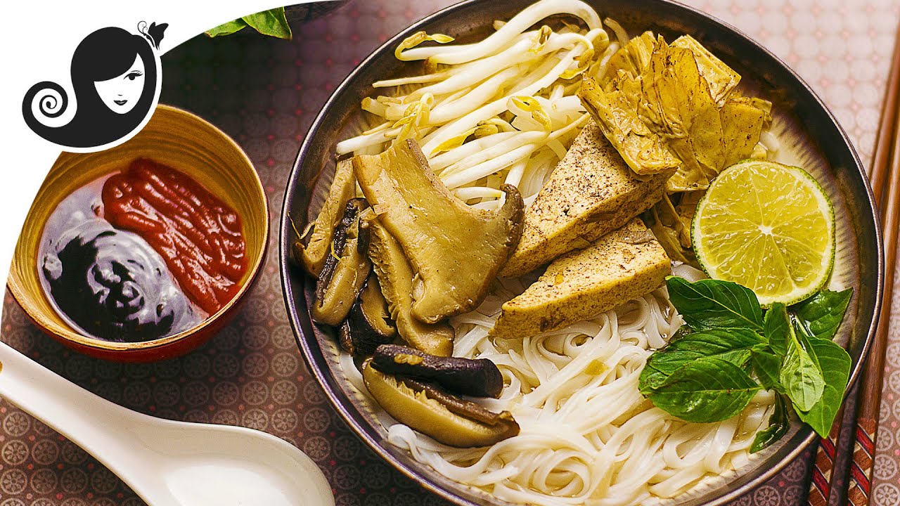 Vegan Pho [Phở Chay] - Vietnamese Noodle Soup | Collab with The Kale Sandwich Show