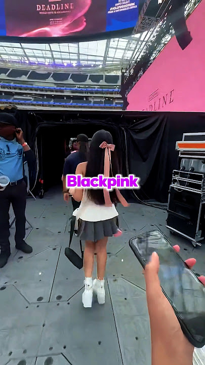 Inside BLACKPINK’s VIP Pit at the Deadline Tour!