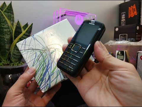 Mở hộp Nokia 6080 ra mắt năm 2006