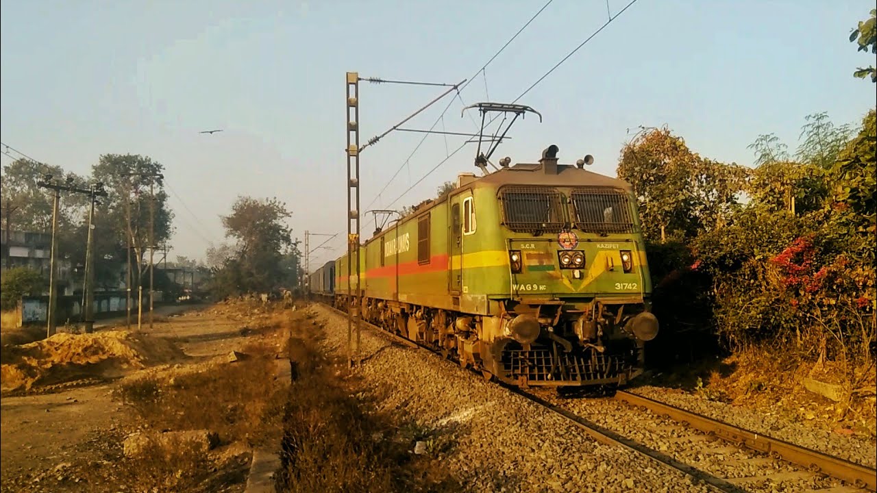 Kazipet WAG9HC 31742 And 31347 With BOBRN Goods Is High Speed Hauling ...