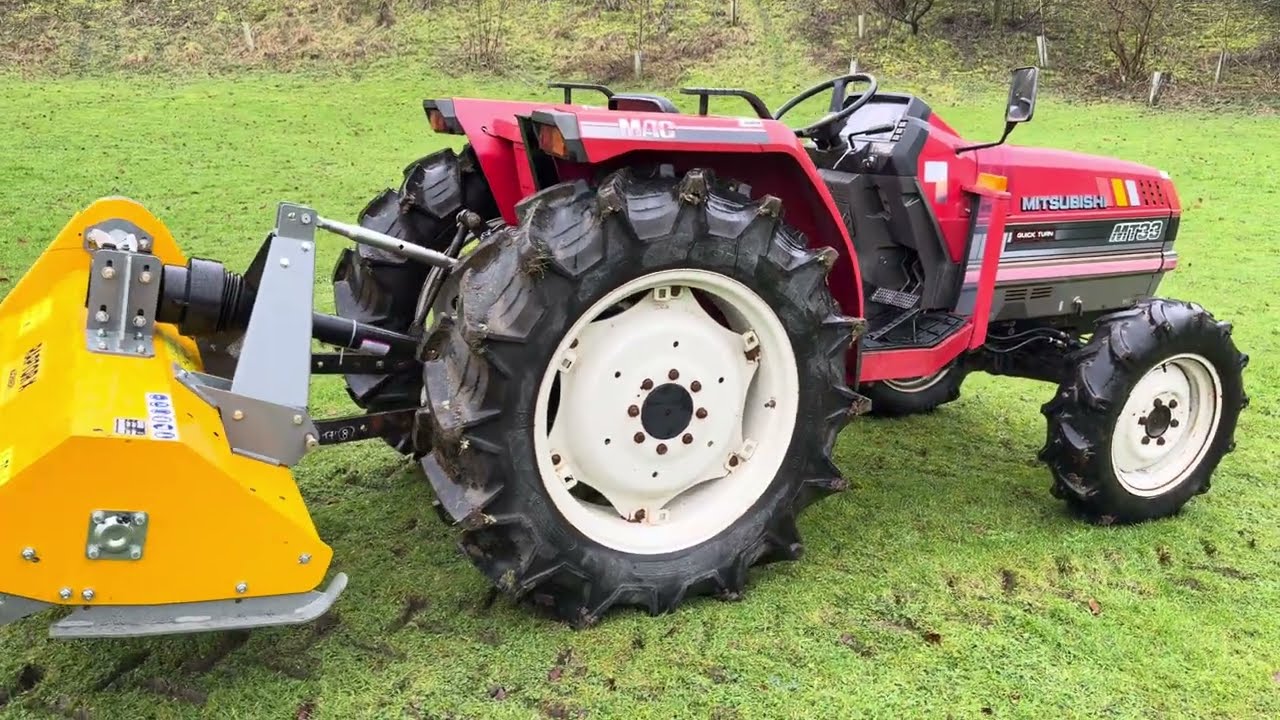 33HP MITSUBISHI MT33 4WD Compact Tractor & New RAPTOR X Flail Mower