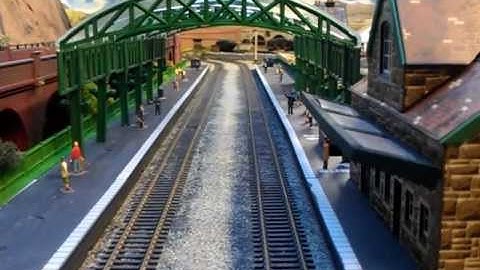 Loft Model Railway Layout.Part 1