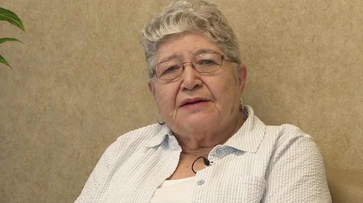 Retiree Lucy Olson asks why Congressman Erik Pauls...