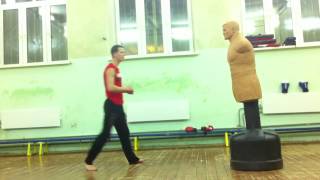 Удар по манекену 540 градусов taekwondo тхэквондо таеквондо тэквондо тхеквондо takwondo каратэ кар видео таэквондо или тхэквондо